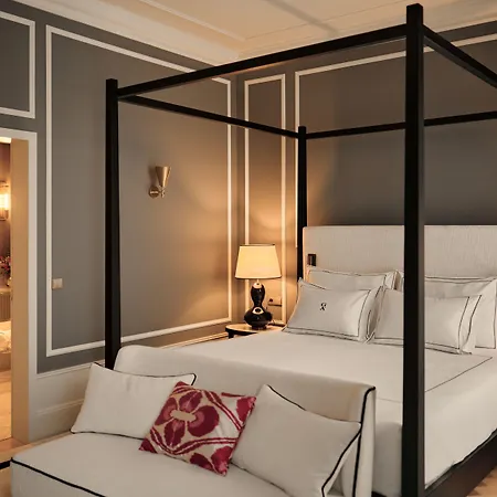 G.a Palace Hotel *