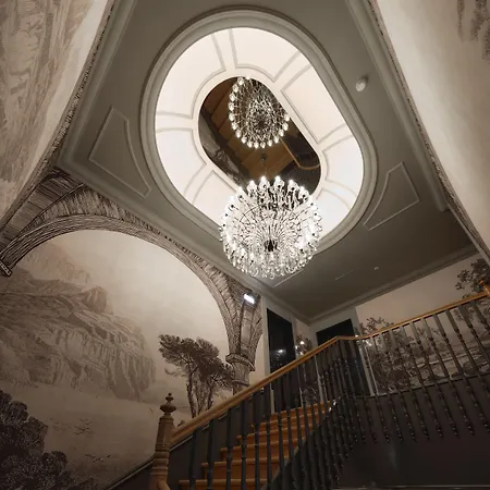 G.a Palace Hotel