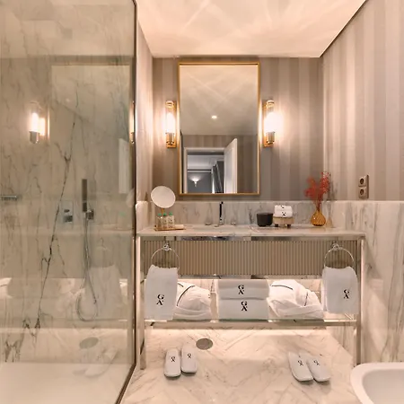 G.a Palace Hotel *